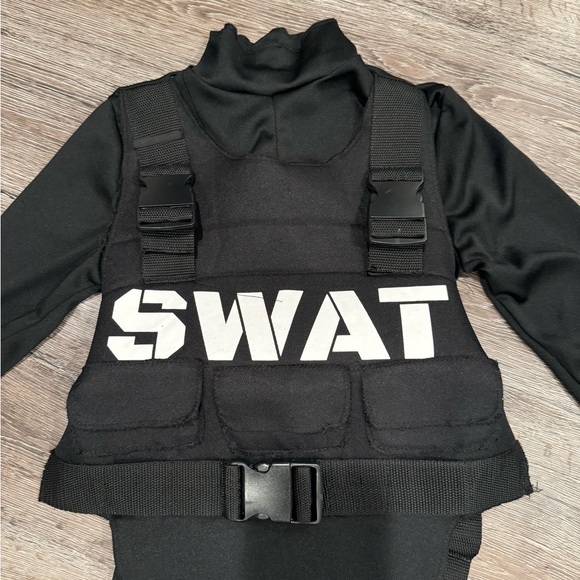 SWAT black long-sleeved police costume, size small (4-7) - Picture 3 of 4